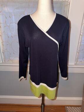 Exclusively Misook Navy Blue Colorblock V-Neck Faux Wrap Tunic Top Size M